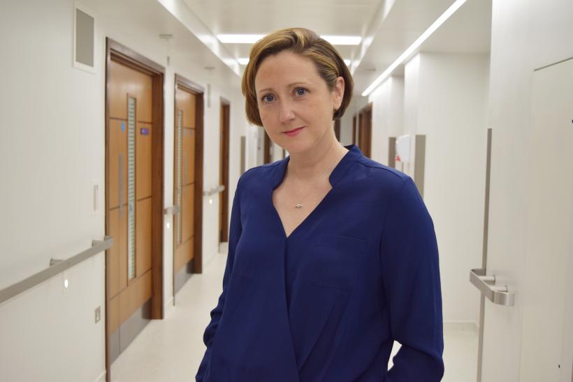 Dr Claire Booth