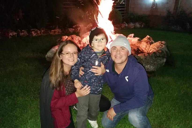 دانيال ووالداه